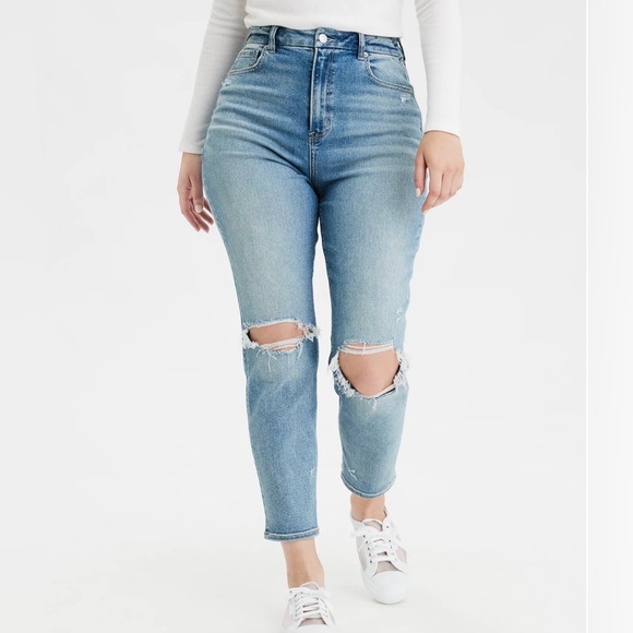American Eagle Outfitters Denim - american eagle • curvy ripped mom jeans | 4